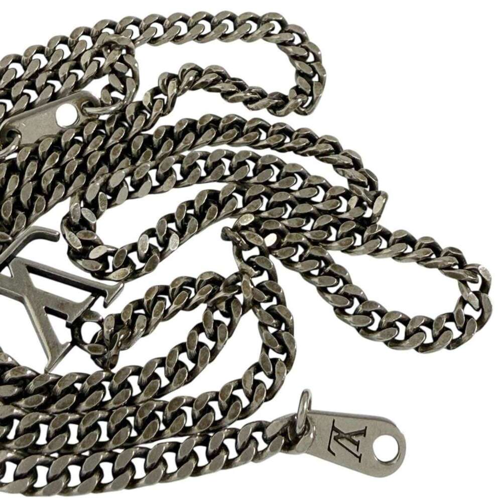 LOUIS VUITTON Necklace - Picture 6 of 9